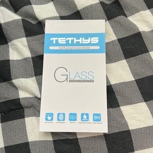 Brand new 3 pack tempered glass screen protectors iPhone XS